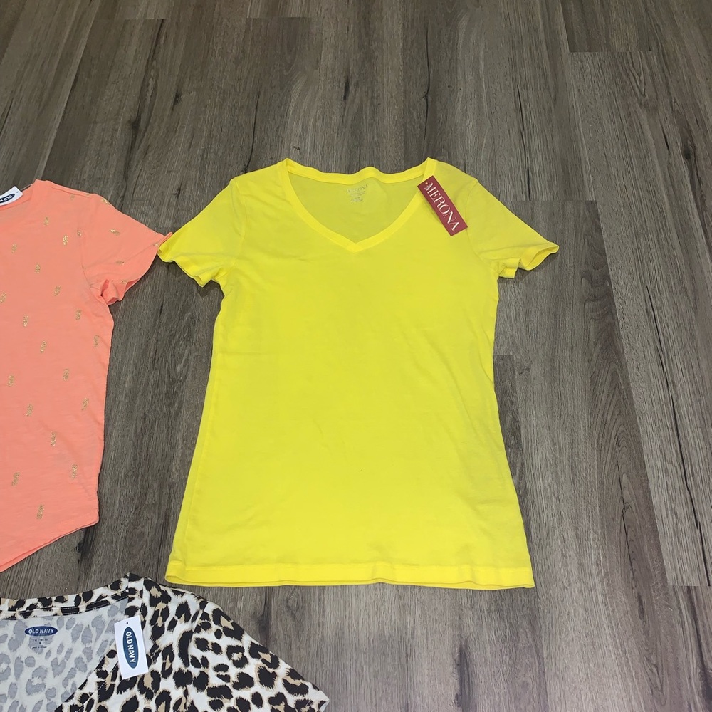 NWT-BUNDLE OF TEE’s- Size Medium - Picture 4 of 10